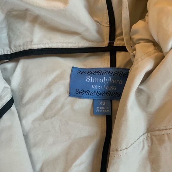 Vera wang jacket! - Picture 3 of 3